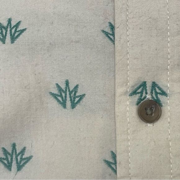 Prana Shirt Slim Fit Beige Organic Cotton Button Down Size XL Short Sleeve - Picture 7 of 8